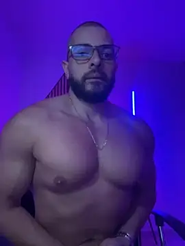 Snapshot of magnumchris chatting on 02.18.26 magnumchris online show from 02.18.26