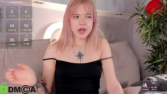 Snapshot of Molly_Platt chatting on 02.20.26 Molly Platt online show from 02.20.26