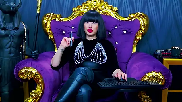 Snapshot of LaraMaeve chatting on 02.09.26 LaraMaeve online show from 02.09.26