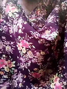 Snapshot of aunty_sumy chatting on 02.20.26 aunty sumy online show from 02.20.26