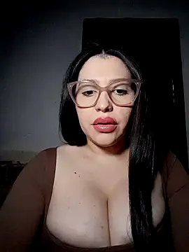 Lucisferxxx online show from 10.31.25