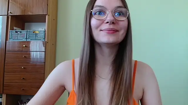 LooveELLYx online show from 05.28.26