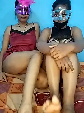 Snapshot of Sexy_dolls chatting on 04.09.26 Sexy dolls online show from 04.09.26