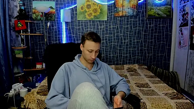 CuteBoy228 online show from 02.15.26