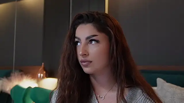 EmilyTrix online show from 11.03.25