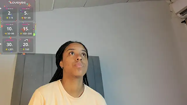 Sophia Ebony online show from 10.22.25