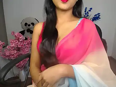 Snapshot of Heavan_queen chatting on 11.14.25 Heavan queen online show from 11.14.25