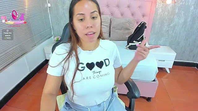 Snapshot of lissa_jhonsoon chatting on 10.14.25 lissa jhonsoon online show from 10.14.25