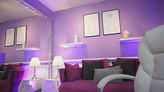 Snapshot of DahliaGrey chatting on 02.18.26 DahliaGrey online show from 02.18.26