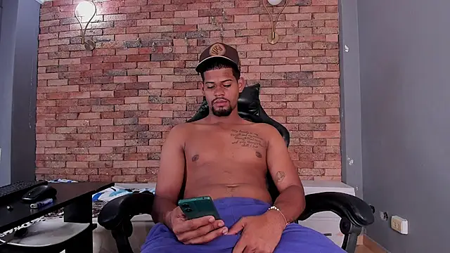 Snapshot of yurgaki_21 chatting on 02.23.26 yurgaki 21 online show from 02.23.26