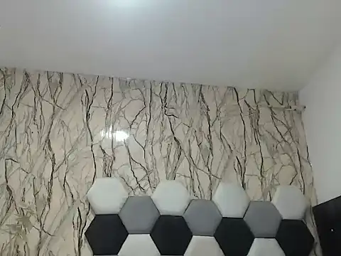 AntonellaBlanc online show from 09.08.25