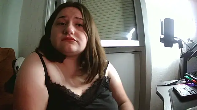Snapshot of misse_coquine chatting on 05.27.26 misse coquine online show from 05.27.26