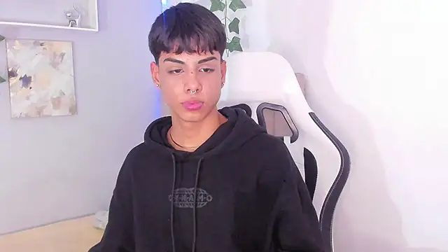 Thomas wil online show from 09.11.25