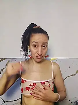 Oriana111 online show from 05.15.26