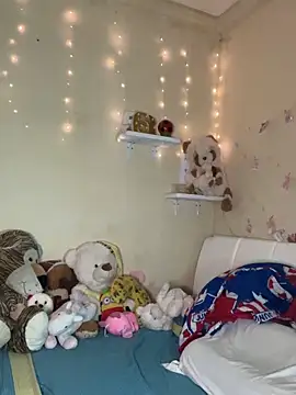 Snapshot of effie_castroo chatting on 10.12.25 effie castroo online show from 10.12.25