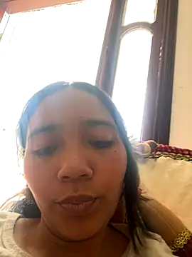 Snapshot of effie_castroo chatting on 10.24.25 effie castroo online show from 10.24.25