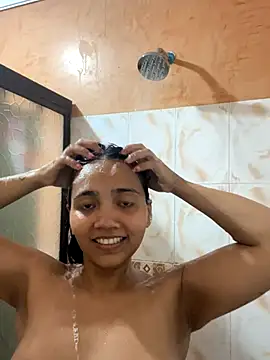 Snapshot of effie_castroo chatting on 11.09.25 effie castroo online show from 11.09.25