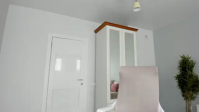 synop sis online show from 10.04.25