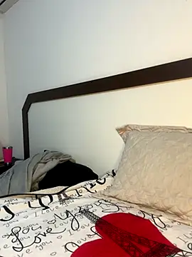 Snapshot of Casalmasc chatting on 09.29.25 Casalmasc online show from 09.29.25