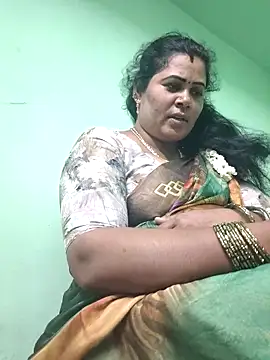 Snapshot of tamilaruvi chatting on 02.22.26 tamilaruvi online show from 02.22.26