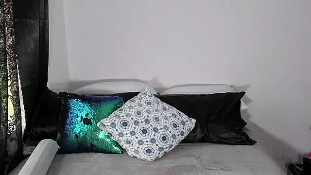 Londonttipton online show from 02.11.26