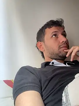 Michaell Spinelly online show from 10.26.25