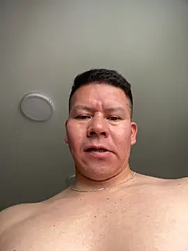 Manu0586 online show from 04.16.26