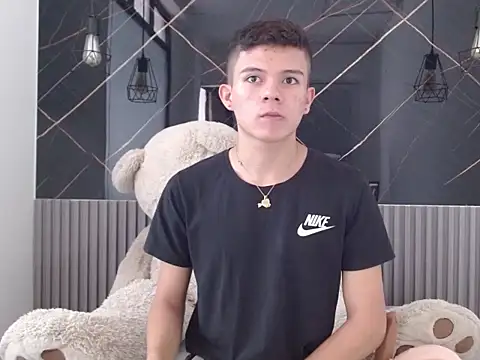 AndyFame1 online show from 09.28.25