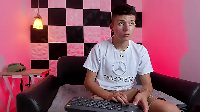 AndyFame1 online show from 09.29.25