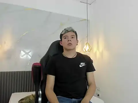 AndyFame1 online show from 02.17.26