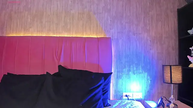 Snapshot of Kendra_kobein chatting on 02.14.26 Kendra kobein online show from 02.14.26