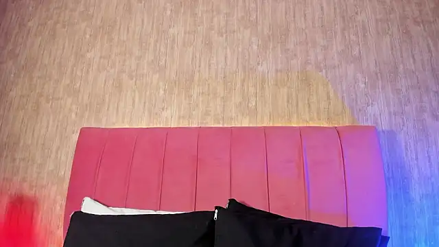 Snapshot of Kendra_kobein chatting on 02.25.26 Kendra kobein online show from 02.25.26