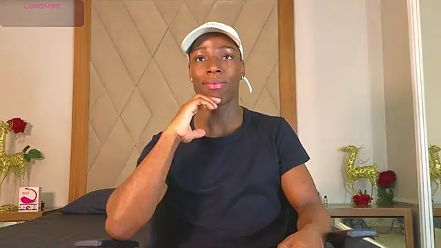 Snapshot of CharlesBrown_ chatting on 05.19.26 CharlesBrown online show from 05.19.26