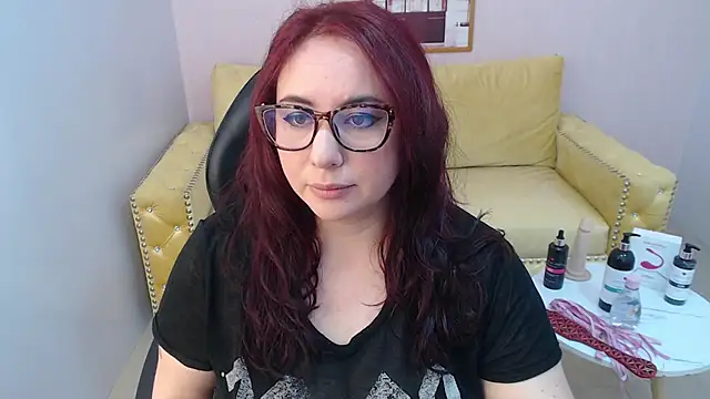 Snapshot of bellatrix_ch chatting on 09.26.25 bellatrix ch online show from 09.26.25