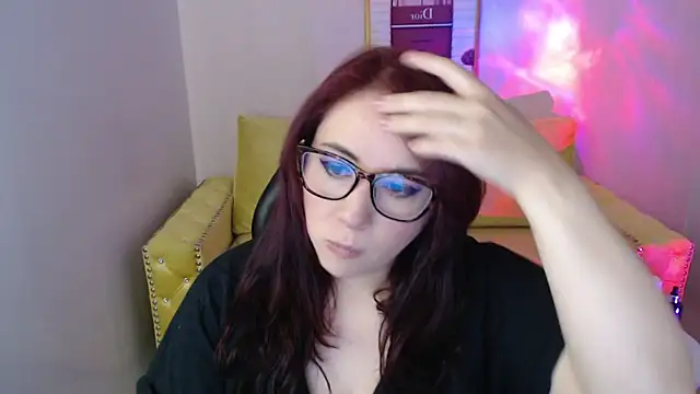 Snapshot of bellatrix_ch chatting on 09.29.25 bellatrix ch online show from 09.29.25