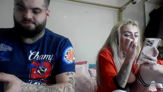 TheFoxyCouple69 online show from 01.11.26