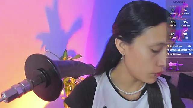 alicemoon   online show from 11.16.25