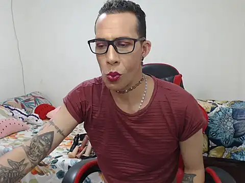 Snapshot of afrodit_25 chatting on 10.16.25 afrodit 25 online show from 10.16.25