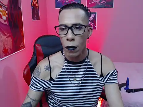 Snapshot of afrodit_25 chatting on 03.04.26 afrodit 25 online show from 03.04.26