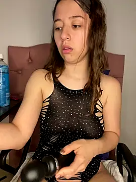 Snapshot of -rosi chatting on 09.30.25 -rosi online show from 09.30.25