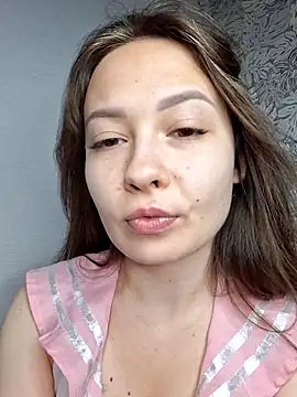 Snapshot of Olivia_OliV chatting on 06.10.26 Olivia OliV online show from 06.10.26