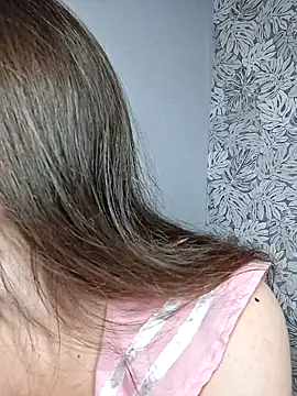Snapshot of Olivia_OliV chatting on 06.19.26 Olivia OliV online show from 06.19.26
