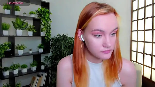 Ida FaneStain online show from 10.19.25