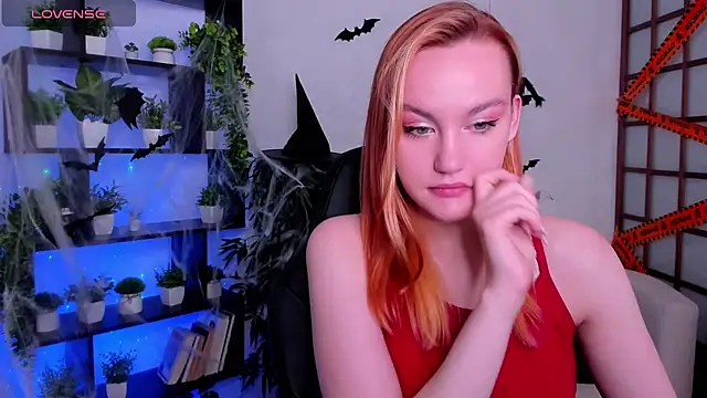 Ida FaneStain online show from 11.02.25