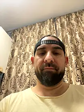 Snapshot of Shots_of_sperm chatting on 09.30.25 Shots of sperm online show from 09.30.25