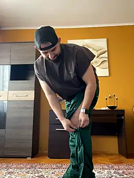 Snapshot of Shots_of_sperm chatting on 10.17.25 Shots of sperm online show from 10.17.25