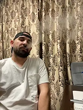 Snapshot of Shots_of_sperm chatting on 11.13.25 Shots of sperm online show from 11.13.25