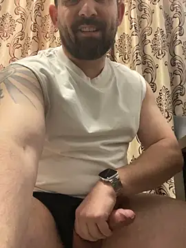 Snapshot of Shots_of_sperm chatting on 12.03.25 Shots of sperm online show from 12.03.25