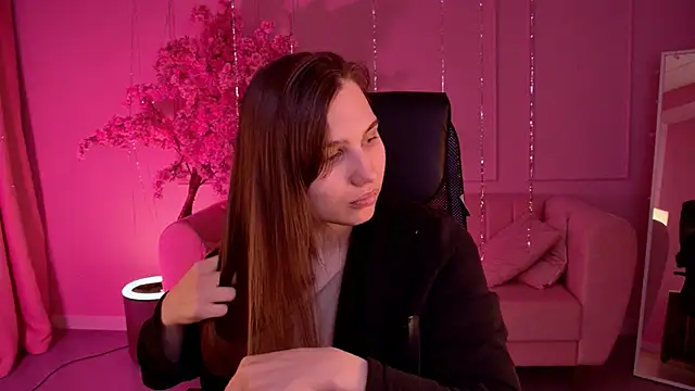 TessaMill online show from 03.24.26