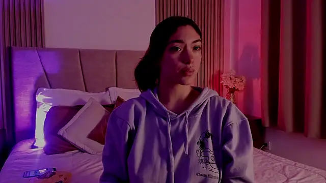 Victoria Beaumont online show from 01.14.26